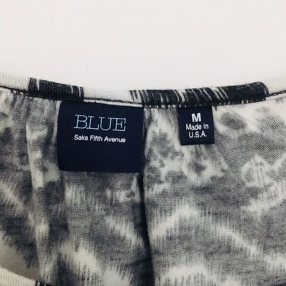 Saks Fifth Avenue SZ M abstract blouse - Picture 3 of 3